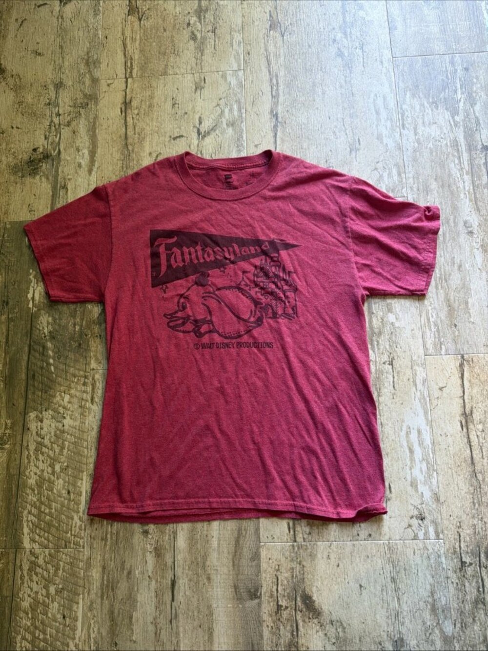 VTG Disneyland Fantasyland Short Sleeve Red T Shirt Adult Medium